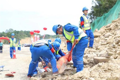 以演促練重實(shí)戰(zhàn)，確保企業(yè)安全生產(chǎn)不掉隊(duì)