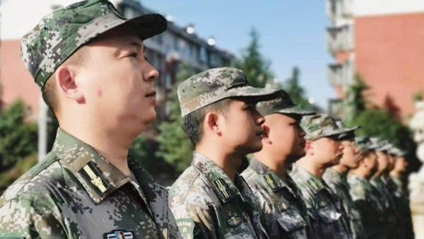 民兵隊伍再添新力量！岳陽市交投集團人民武裝部揭牌