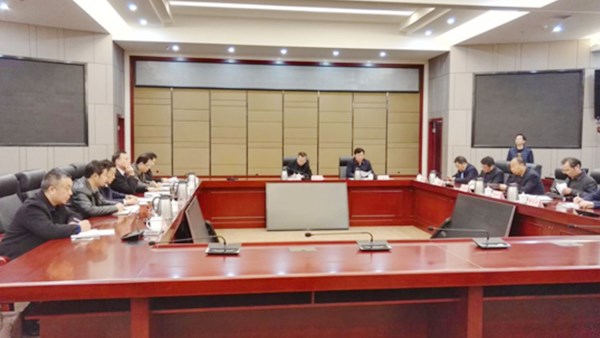 胡忠雄聽取“十三五”規(guī)劃、中心城區(qū)規(guī)劃建設(shè)管理等情況匯報