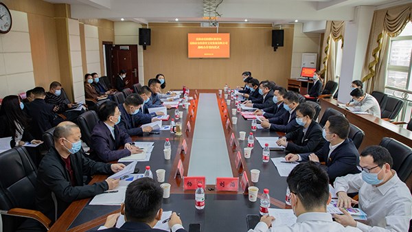 岳陽(yáng)市岳陽(yáng)樓區(qū)教育局 岳陽(yáng)市交投教育文化發(fā)展有限公司戰(zhàn)略合作簽約儀式