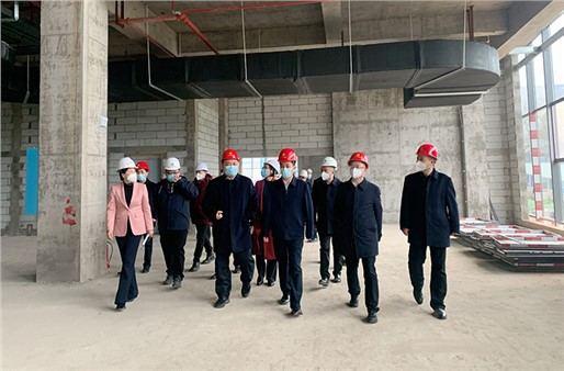 汪濤一行實地調(diào)研市工人文化宮及東風廣場改擴建項目
